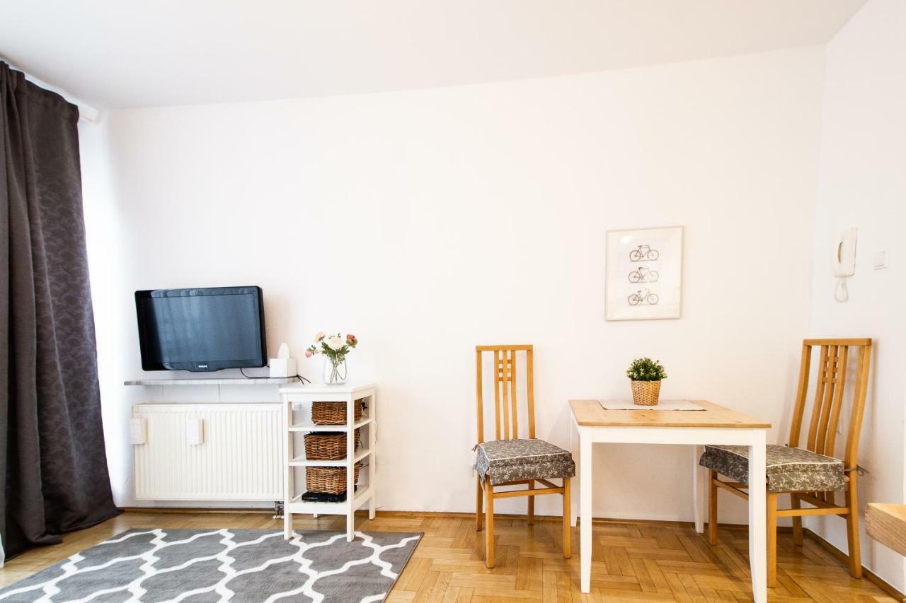 Arkadia Chillout Apartment Варшава Экстерьер фото